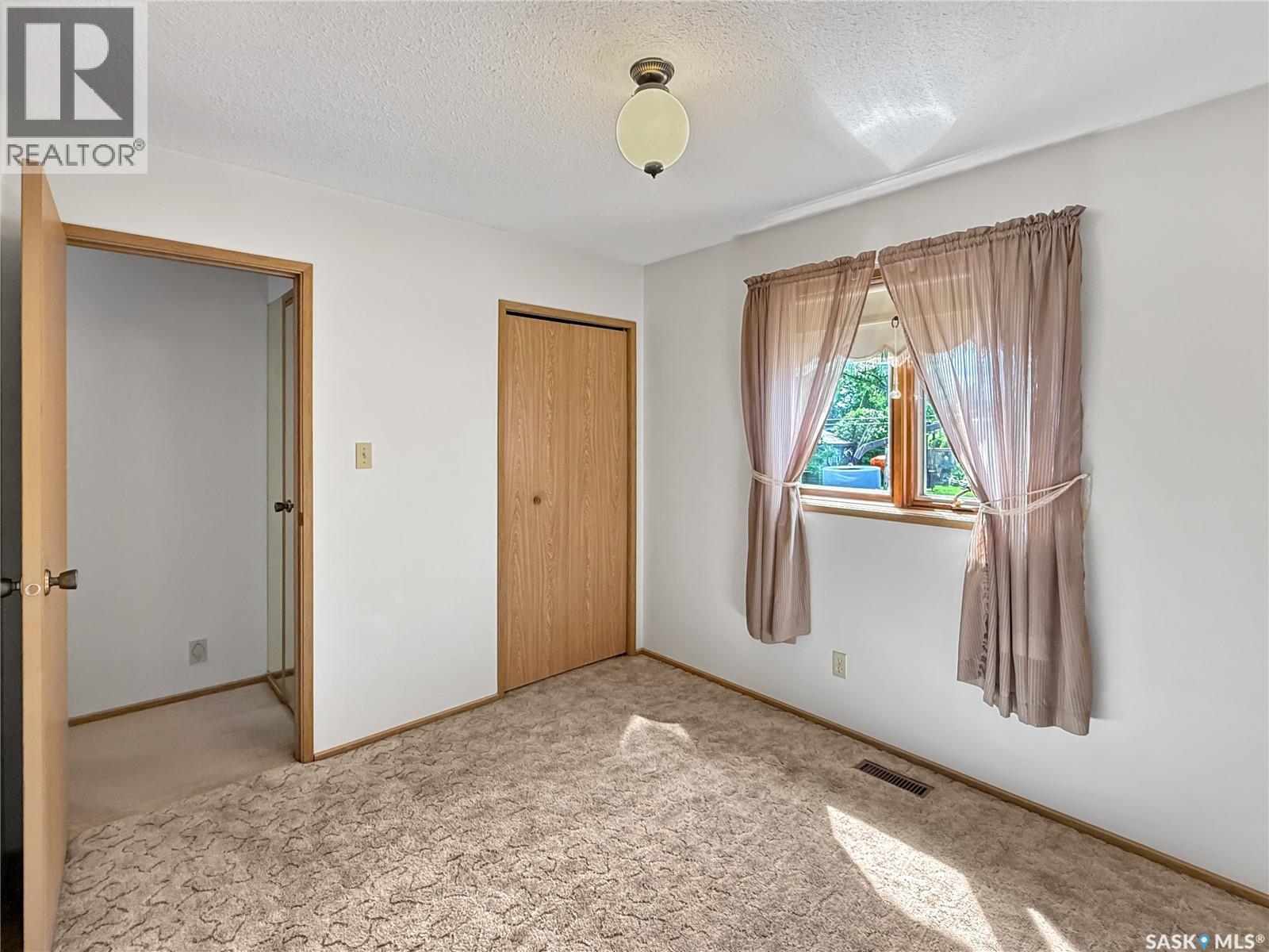 2402 Canary Street, North Battleford, Saskatchewan  S9A 3T9 - Photo 11 - SK039048