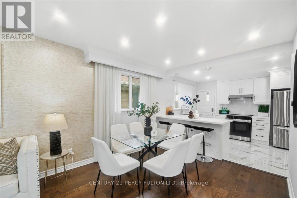 50 Mooregate Avenue, Toronto, Ontario  M1K 3V7 - Photo 12 - E13439280