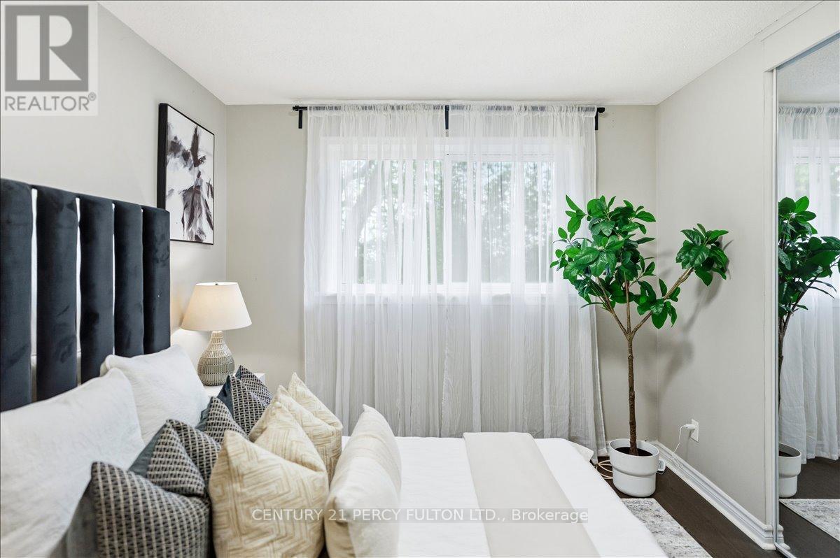 50 Mooregate Avenue, Toronto, Ontario  M1K 3V7 - Photo 21 - E13439280