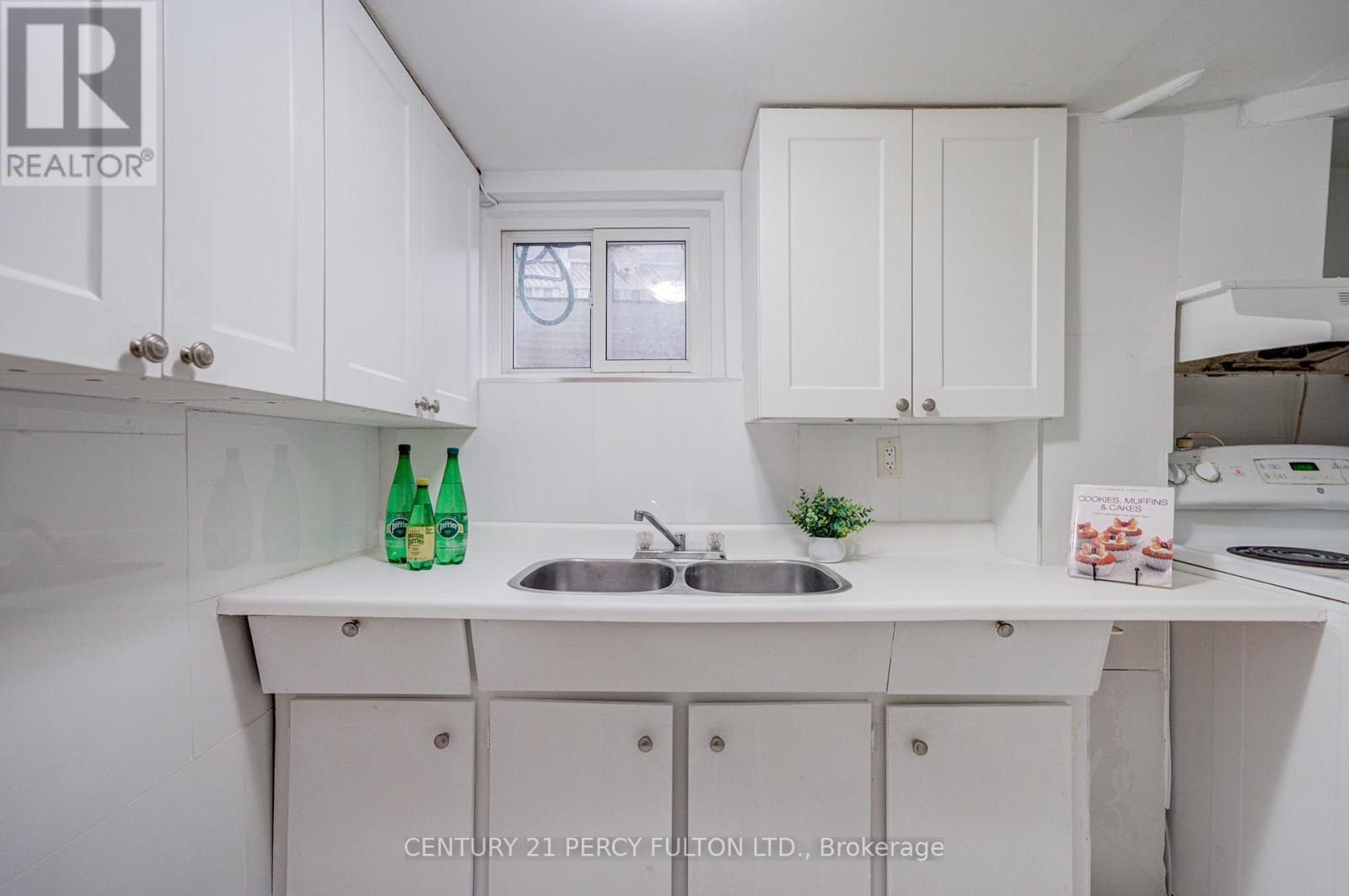 50 Mooregate Avenue, Toronto, Ontario  M1K 3V7 - Photo 32 - E13439280