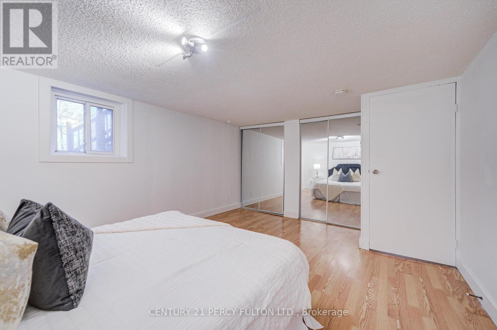 50 Mooregate Avenue, Toronto, Ontario  M1K 3V7 - Photo 41 - E13439280
