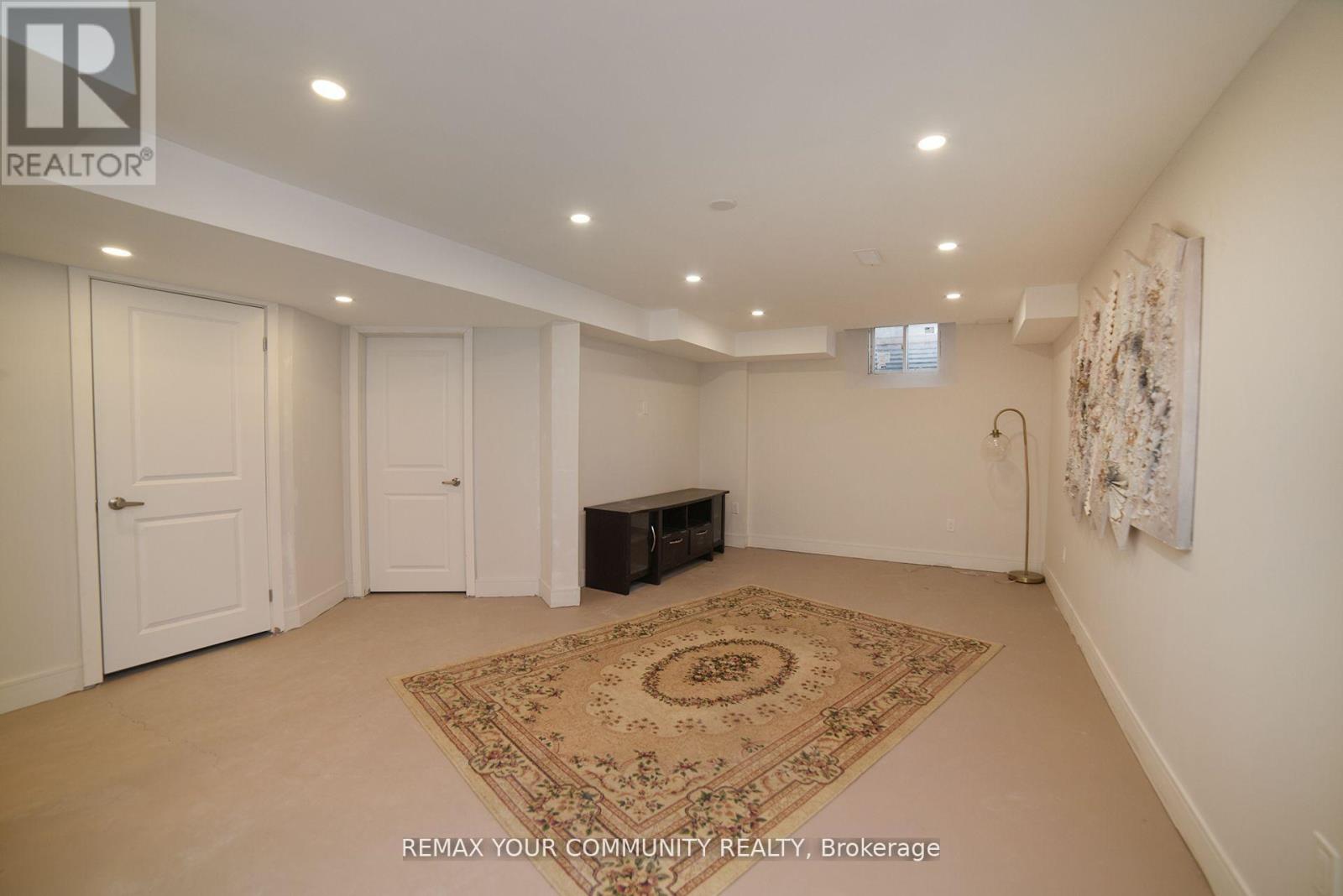 12 Viola Street, East Gwillimbury, Ontario  L9N 0T6 - Photo 20 - N13439310