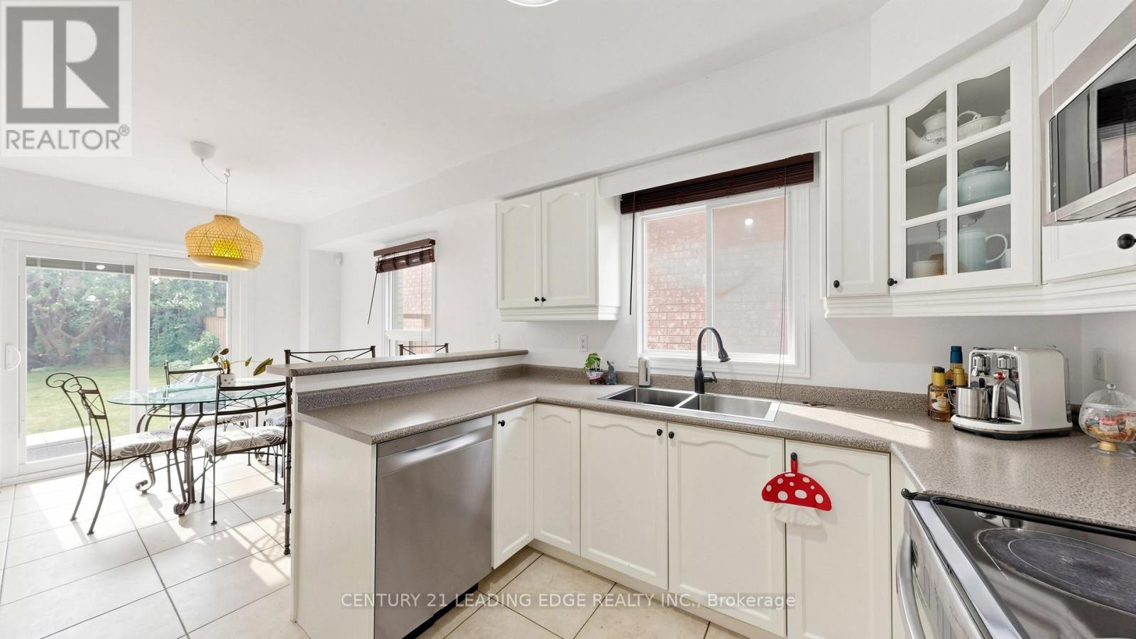 168 Valentina Drive, Markham, Ontario  L3R 4R8 - Photo 22 - N13439330
