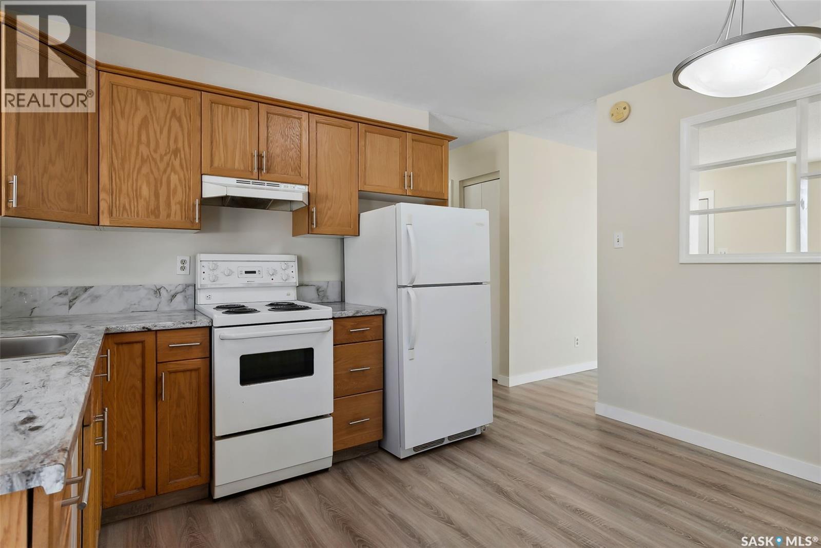 9 Carmichael Bay, Regina, Saskatchewan  S4R 0C7 - Photo 8 - SK039280