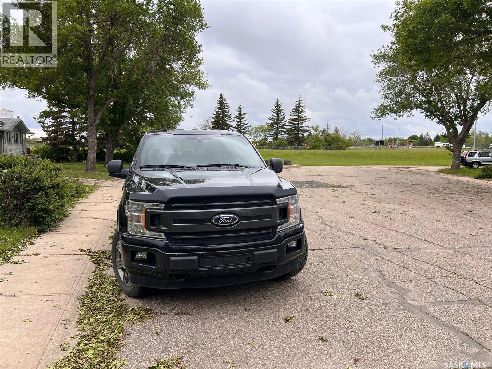 9 Carmichael Bay, Regina, Saskatchewan  S4R 0C7 - Photo 36 - SK039280