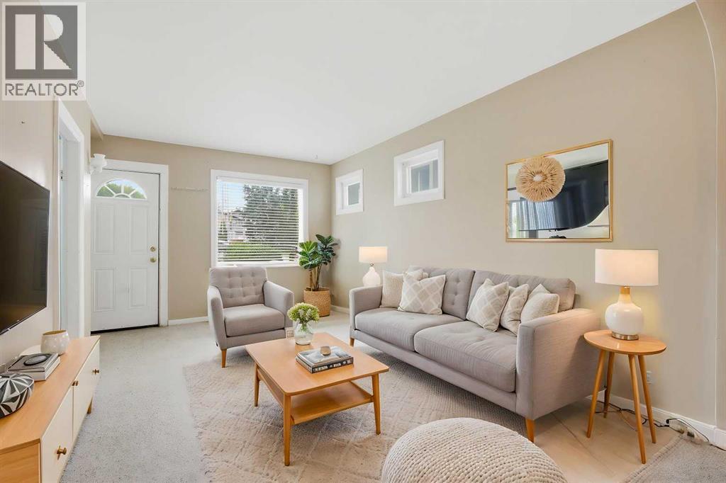 919 20 Avenue Nw, Calgary, Alberta  T2M 1E6 - Photo 4 - A2318248