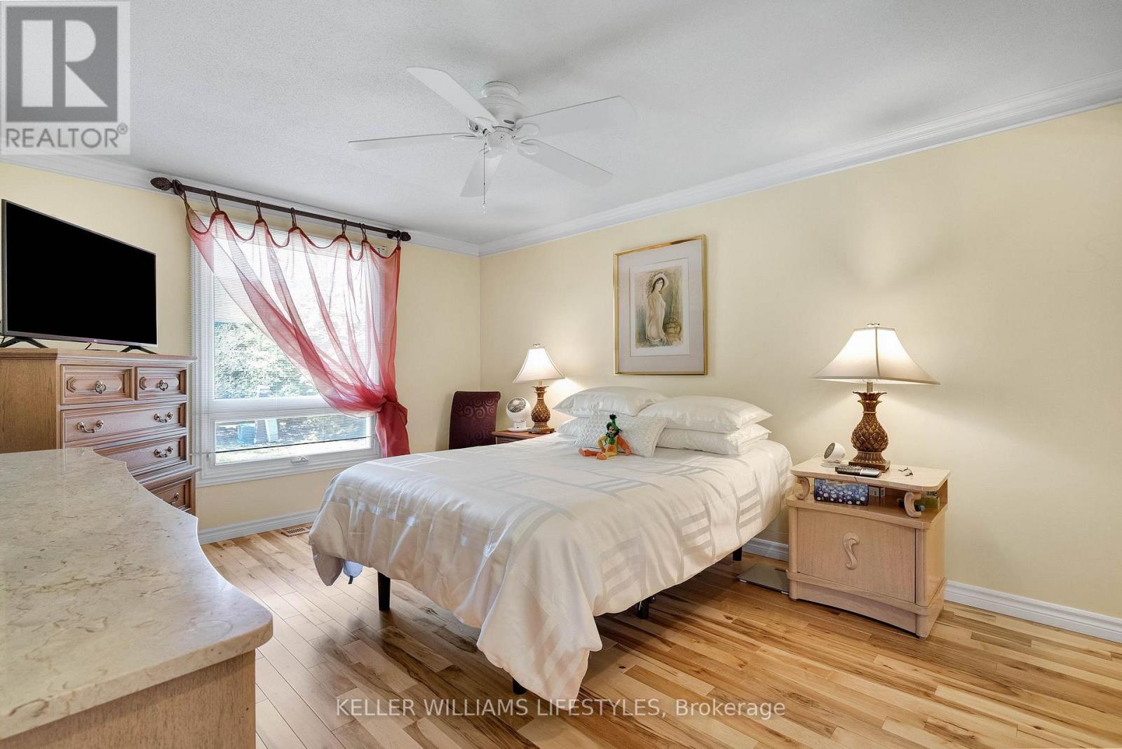 695 Woodcrest Boulevard, London South, Ontario  N6K 1P8 - Photo 12 - X13439484