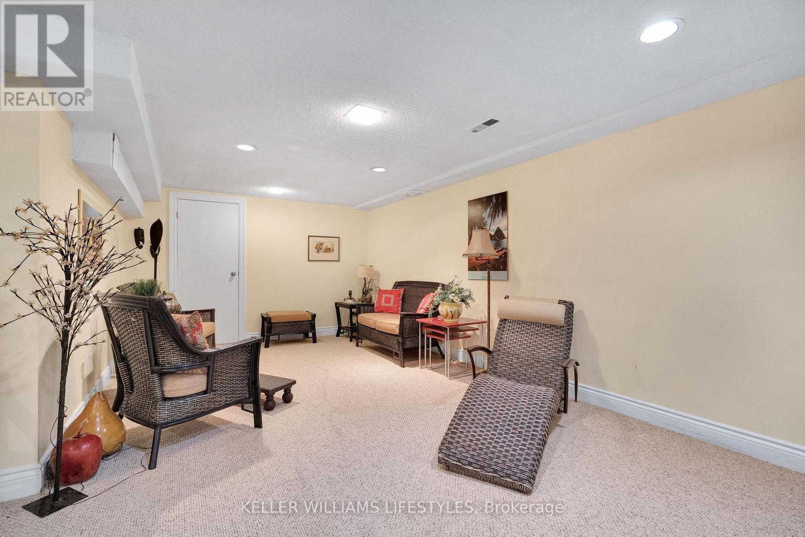 695 Woodcrest Boulevard, London South, Ontario  N6K 1P8 - Photo 20 - X13439484