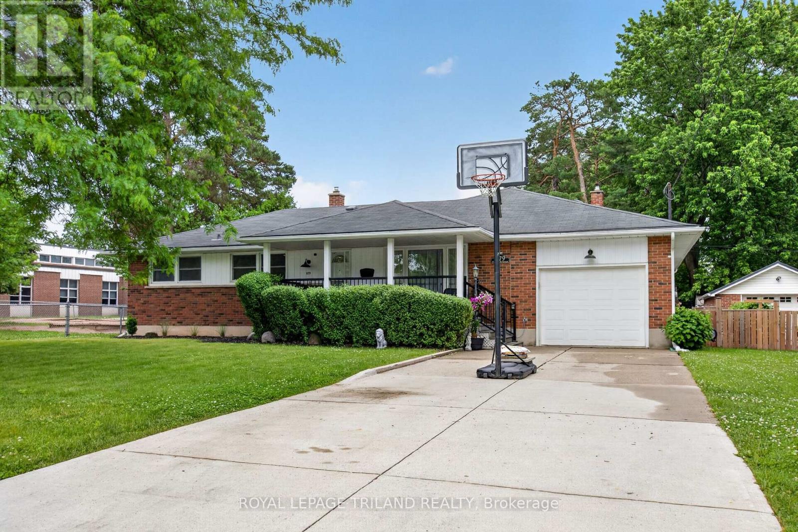 279 Forest Avenue, St. Thomas, Ontario  N5R 2K5 - Photo 3 - X13439606