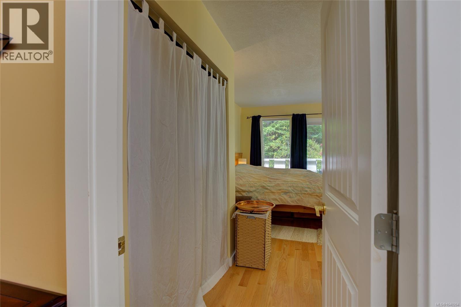 9857 Youbou Rd, Youbou, British Columbia  V0R 3E1 - Photo 21 - 1040284