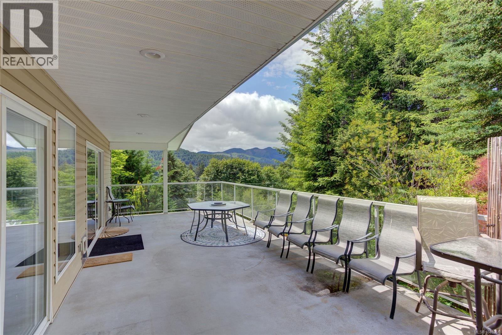 9857 Youbou Rd, Youbou, British Columbia  V0R 3E1 - Photo 32 - 1040284