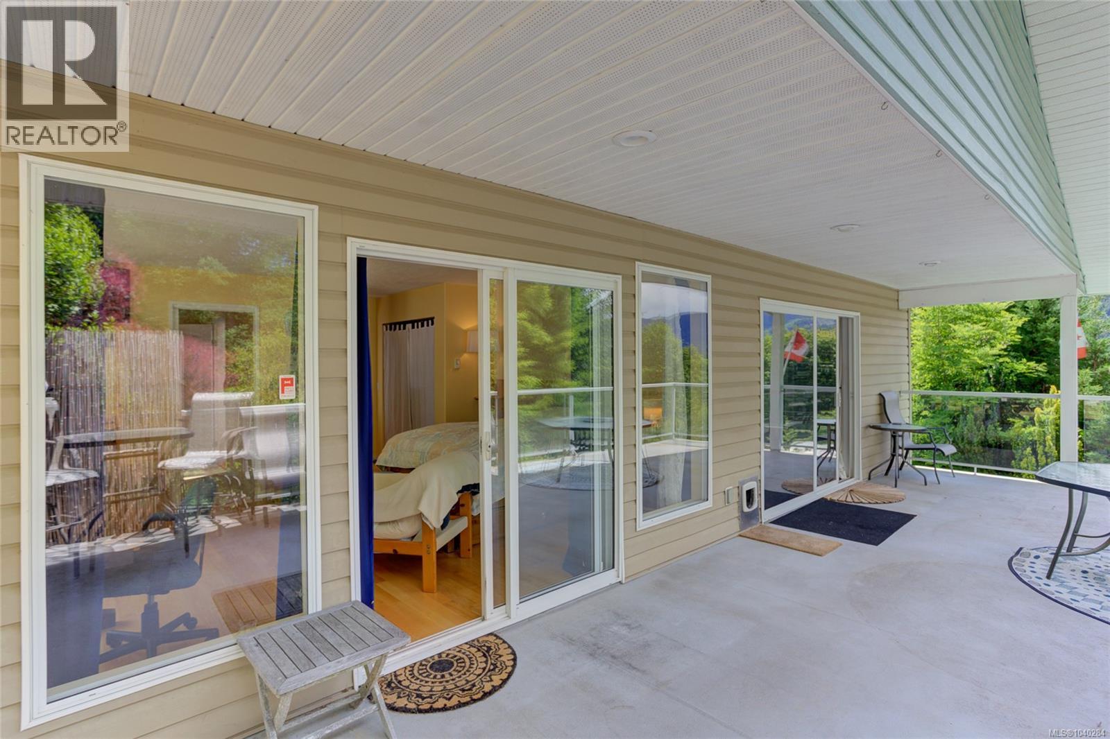 9857 Youbou Rd, Youbou, British Columbia  V0R 3E1 - Photo 33 - 1040284