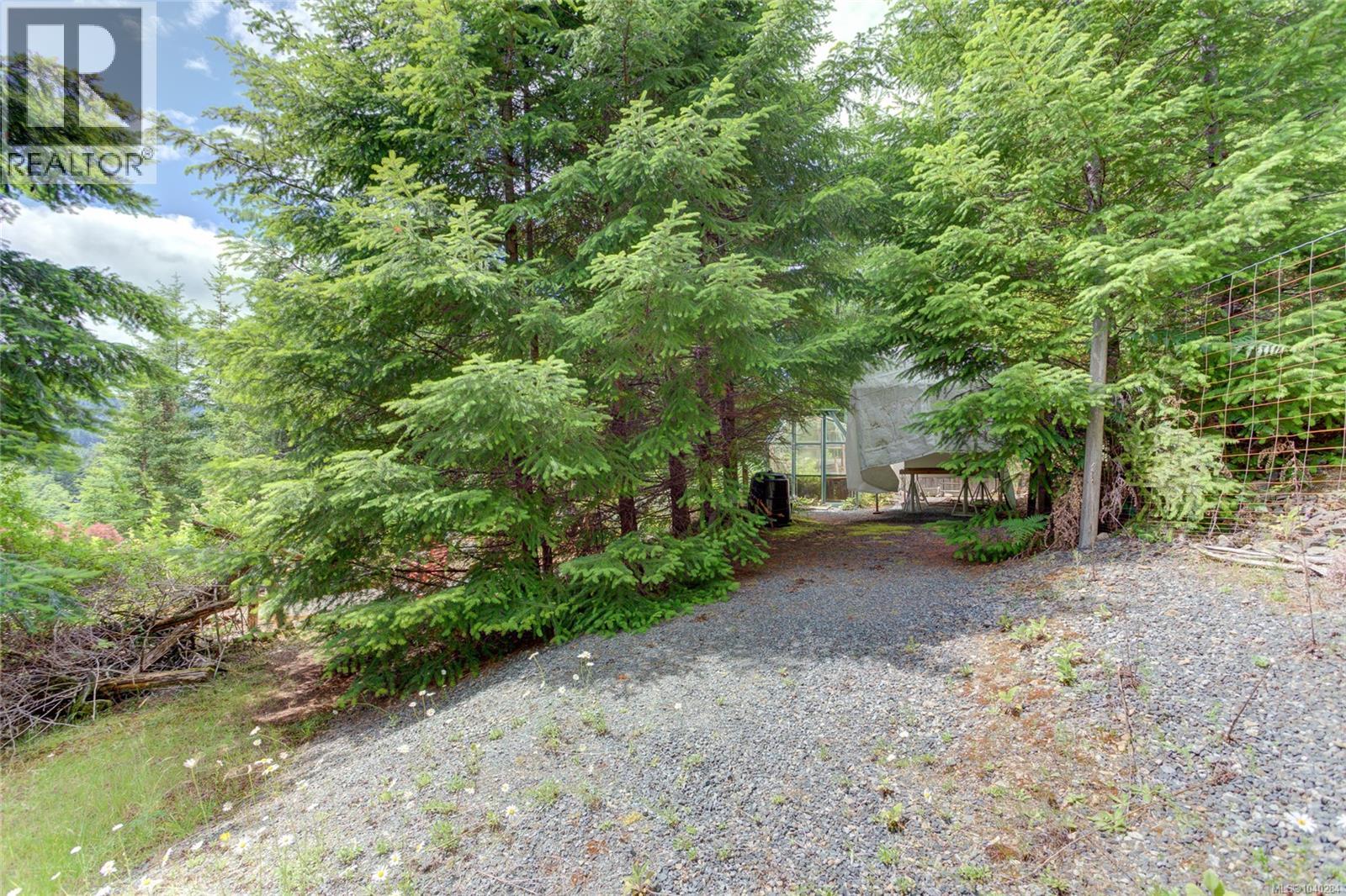 9857 Youbou Rd, Youbou, British Columbia  V0R 3E1 - Photo 66 - 1040284
