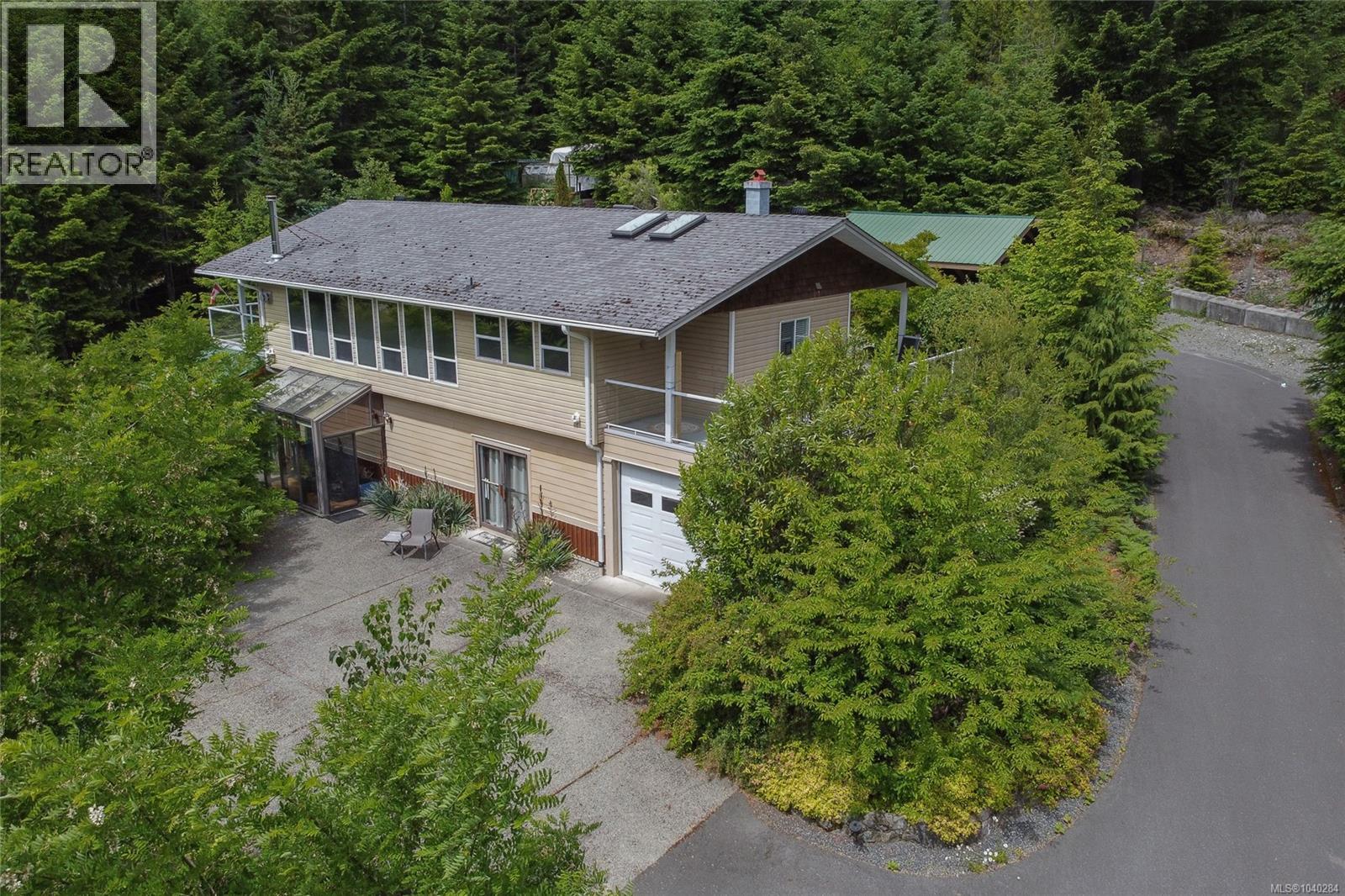9857 Youbou Rd, Youbou, British Columbia  V0R 3E1 - Photo 71 - 1040284