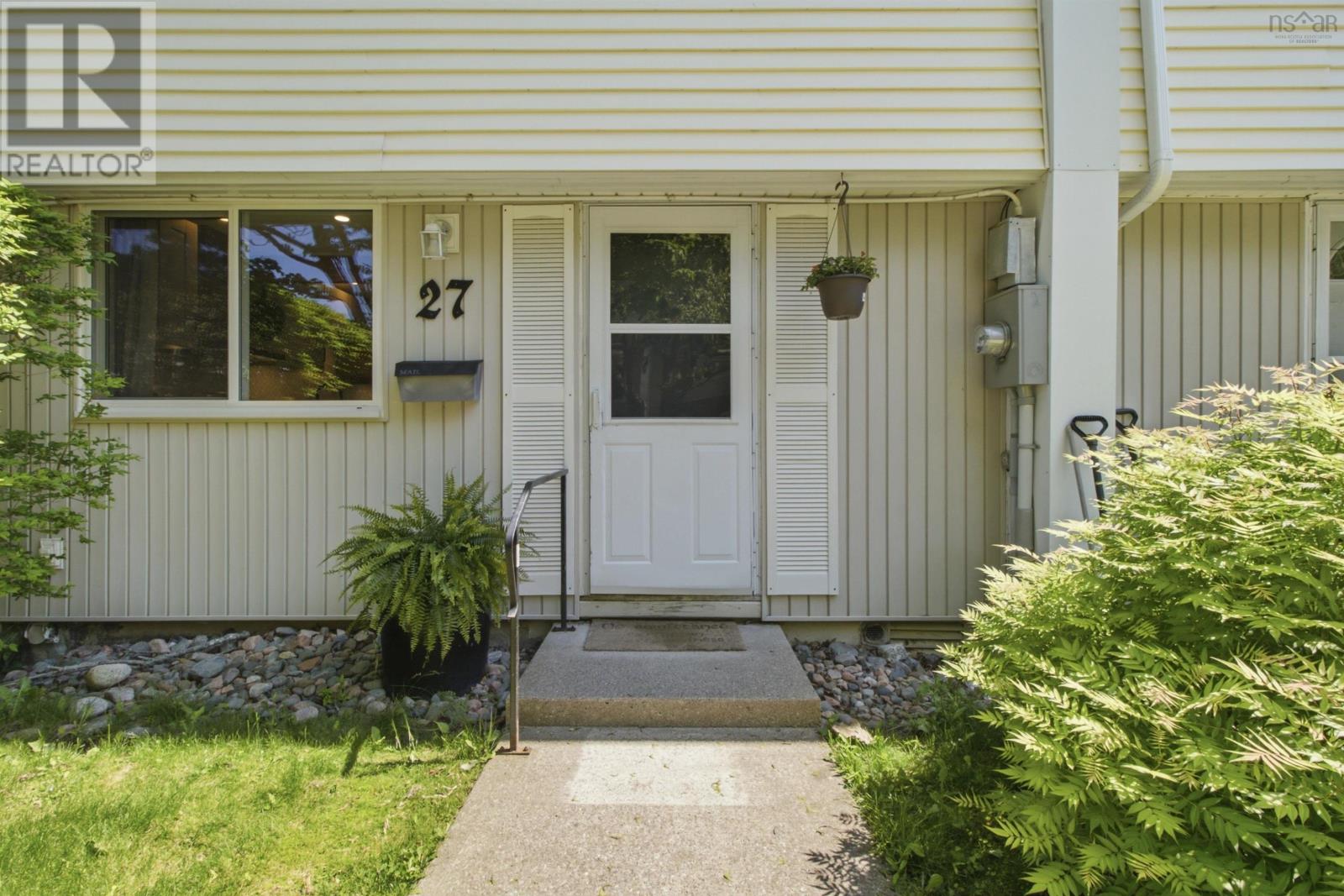 27 Limerick Road, Halifax, Nova Scotia B3P 2E1 - Photo 3 - 202614307