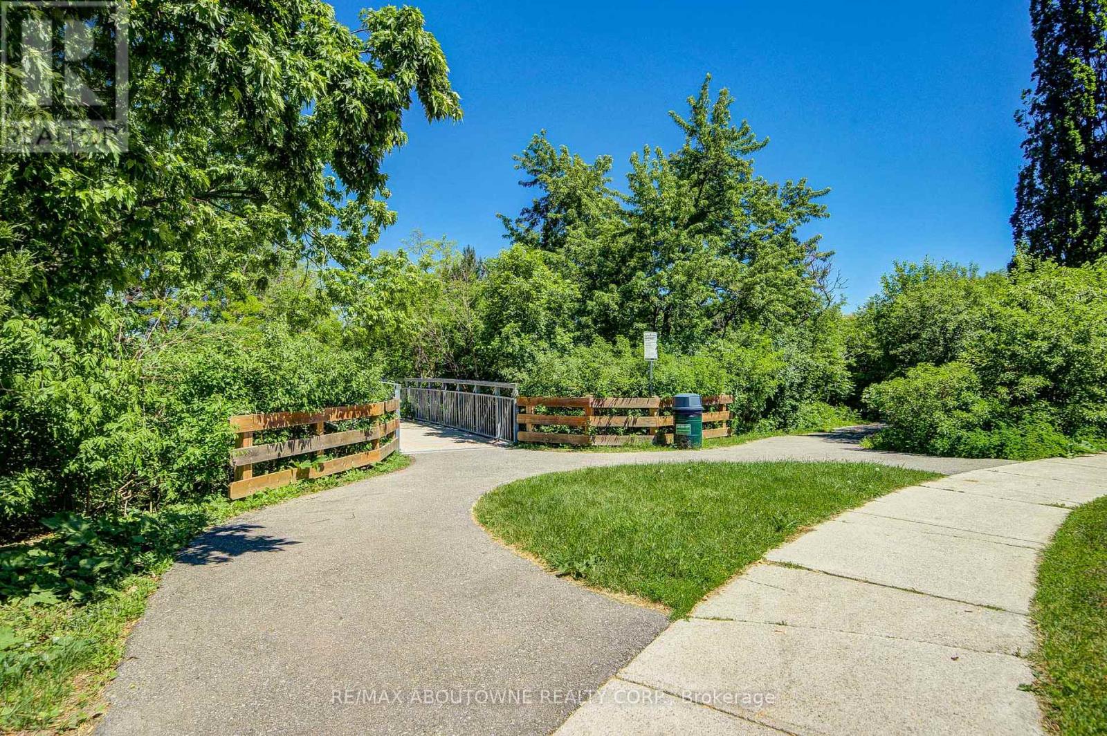 1273 Blackthorn Place, Oakville, Ontario  L6M 2P3 - Photo 44 - W13421220