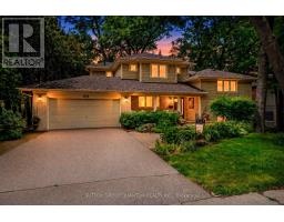 347 PINETREE WAY, Mississauga, Ontario