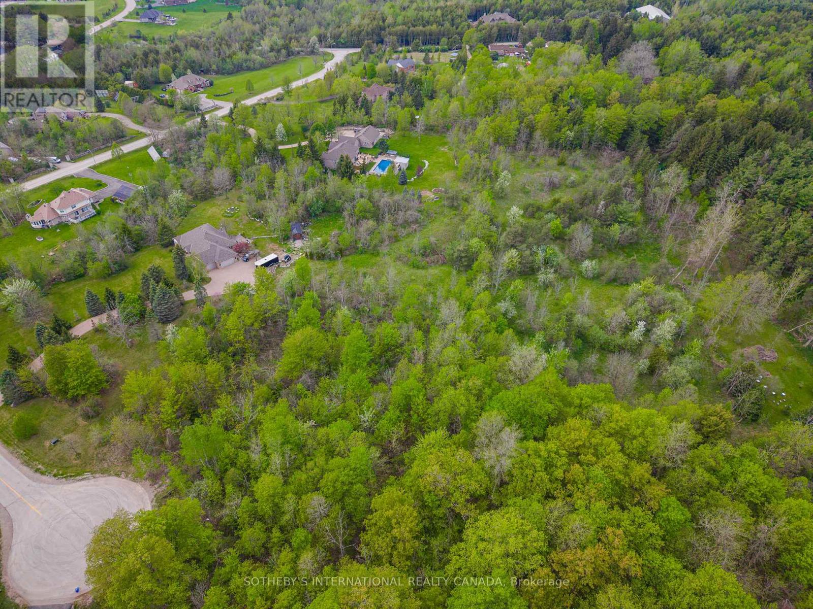 15 Morgan Drive, Halton Hills, Ontario L7J 2L7 - Photo 8 - W13425296