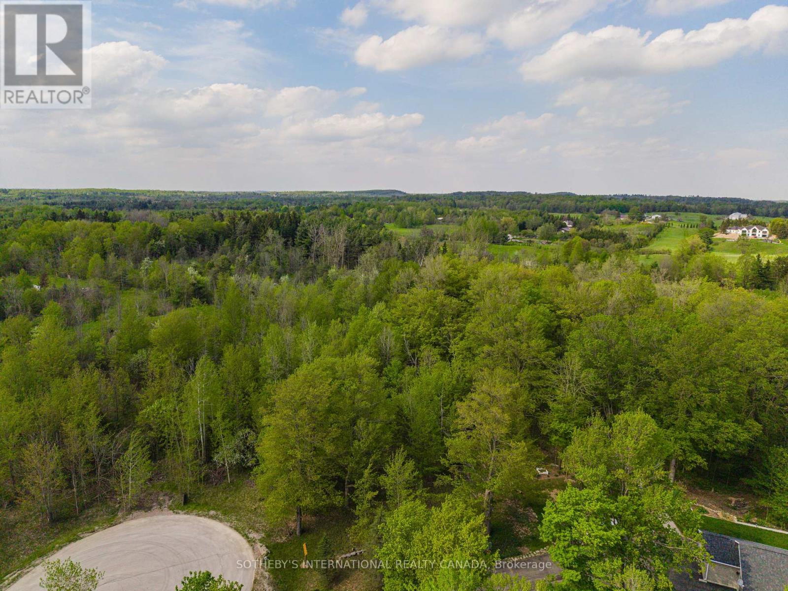 15 Morgan Drive, Halton Hills, Ontario L7J 2L7 - Photo 12 - W13425296