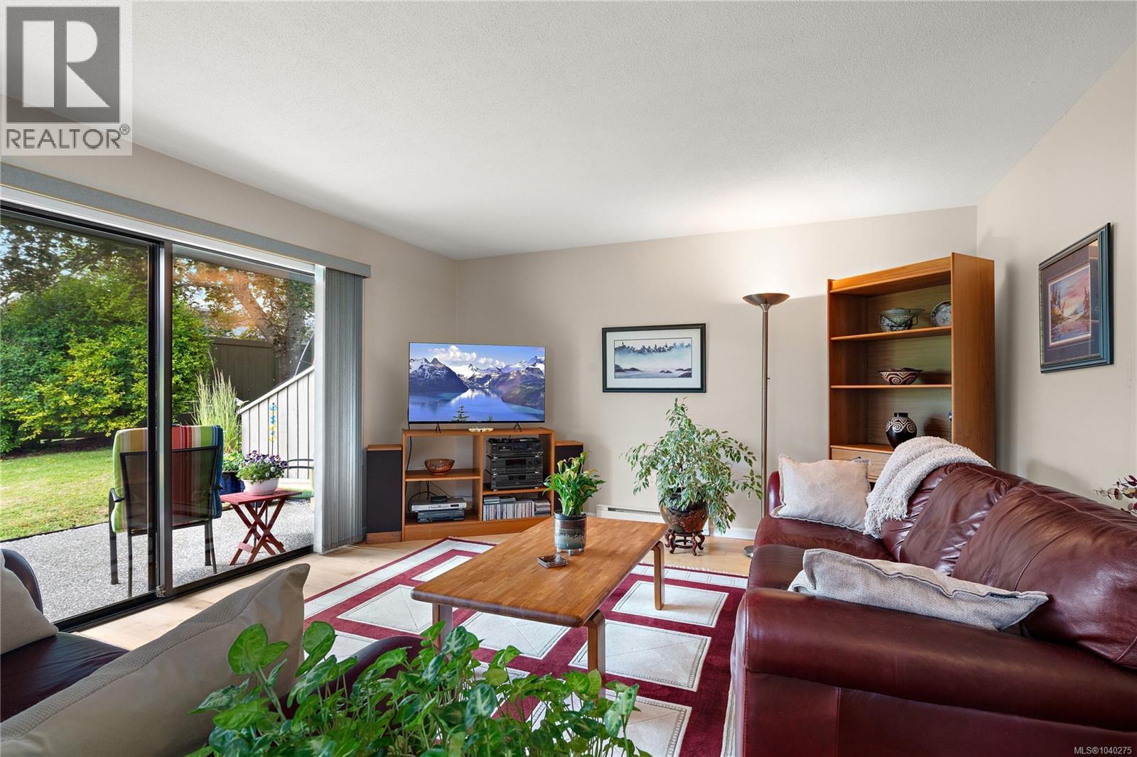 8 1950 Cultra Ave, Central Saanich, British Columbia  V8M 1Y9 - Photo 3 - 1040275