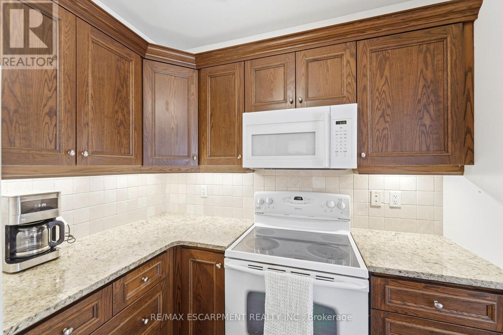2 - 222 Fall Fair Way, Hamilton, Ontario L0R 1C0 - Photo 16 - X13439276