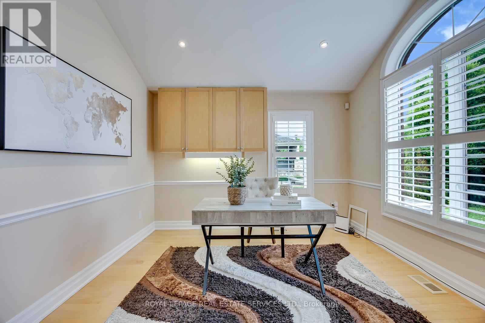 4 Avery Circle, Hamilton, Ontario L8E 6B8 - Photo 24 - X13439316