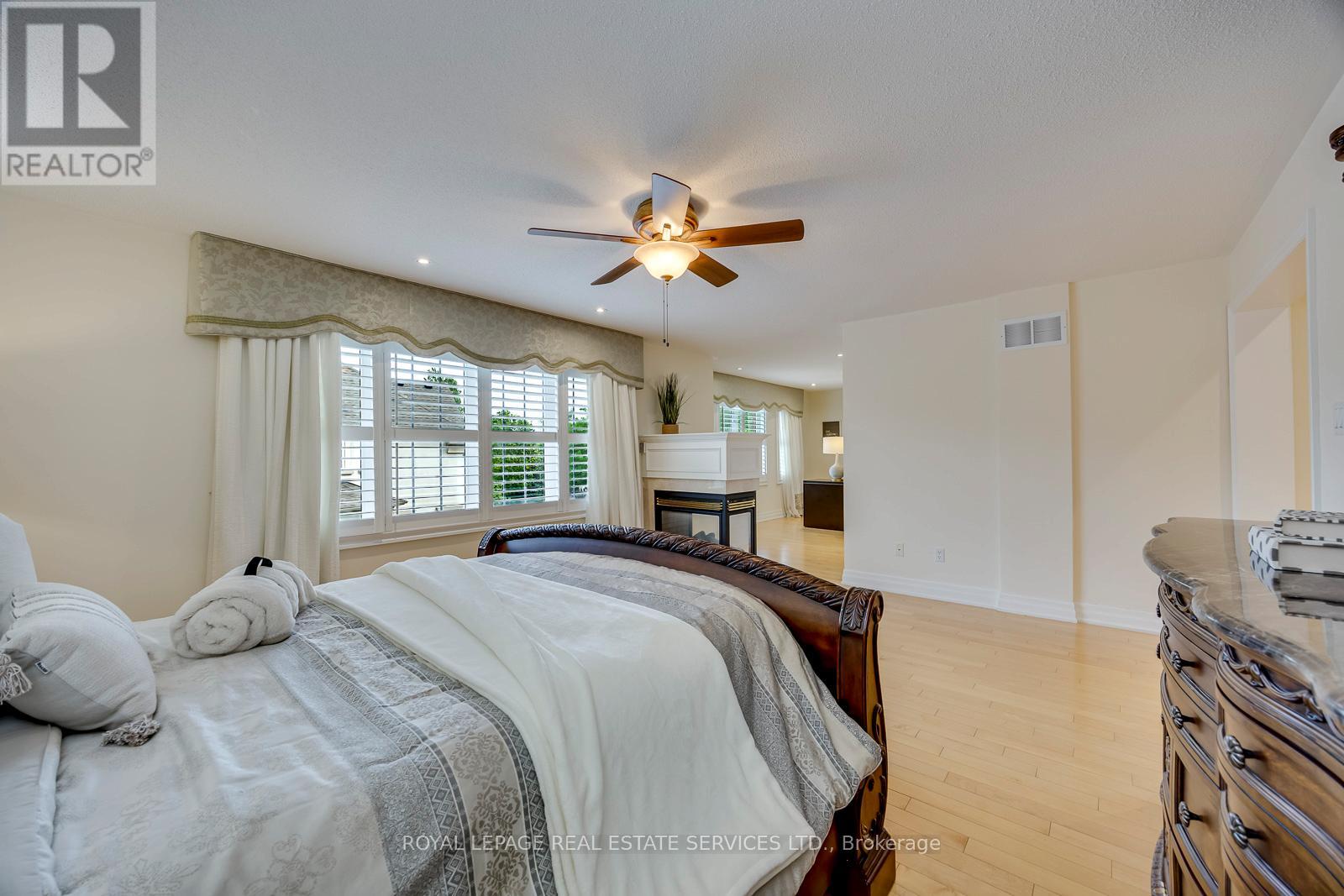 4 Avery Circle, Hamilton, Ontario L8E 6B8 - Photo 28 - X13439316