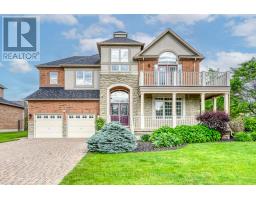 4 AVERY CIRCLE, Hamilton, Ontario