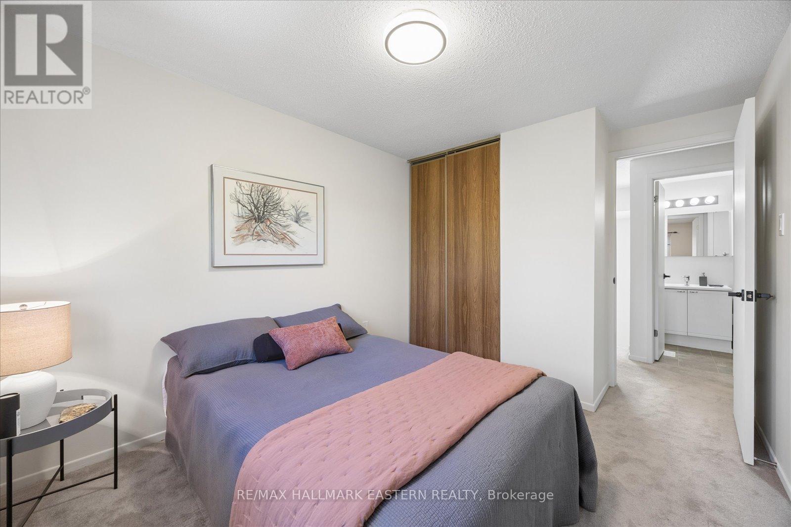 22 Valley Stream Drive, Toronto, Ontario  M1V 2A5 - Photo 29 - E13439574