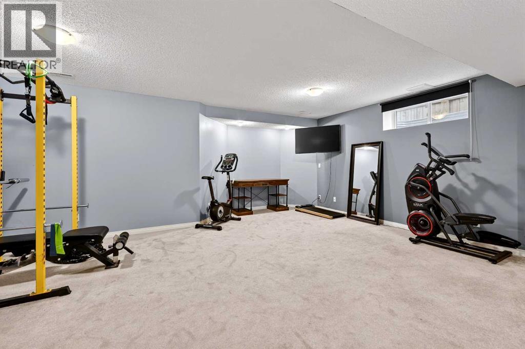 32 Everglen Grove Sw, Calgary, Alberta  T2Y 4Z3 - Photo 36 - A2318433