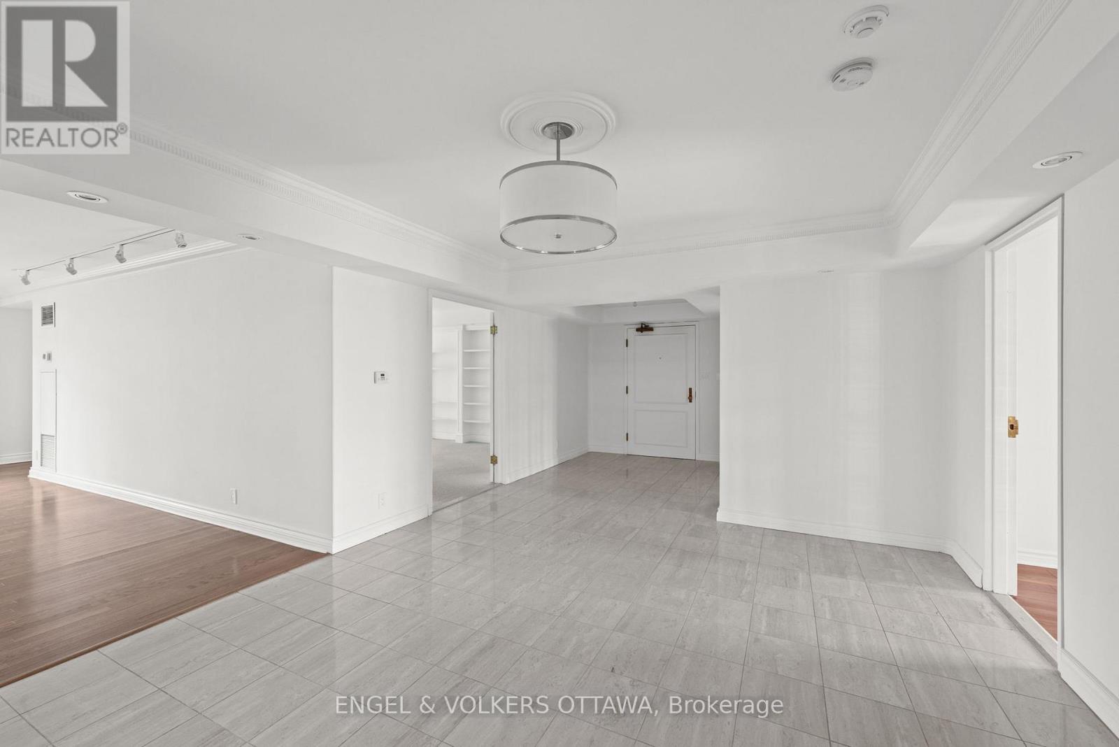 406 - 111 Echo Drive, Ottawa, Ontario  K1S 5K8 - Photo 7 - X13439514