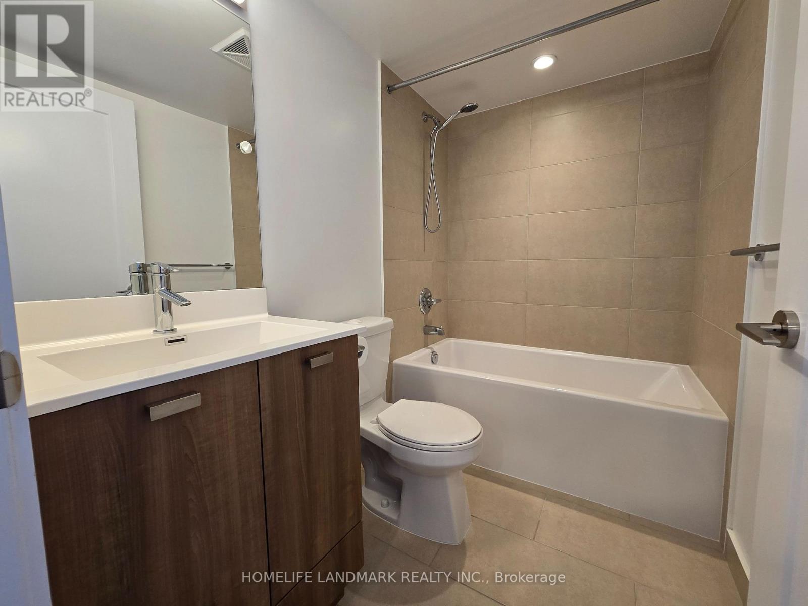 1217 - 275 Village Green Square, Toronto, Ontario  M1S 0L8 - Photo 9 - E13109080
