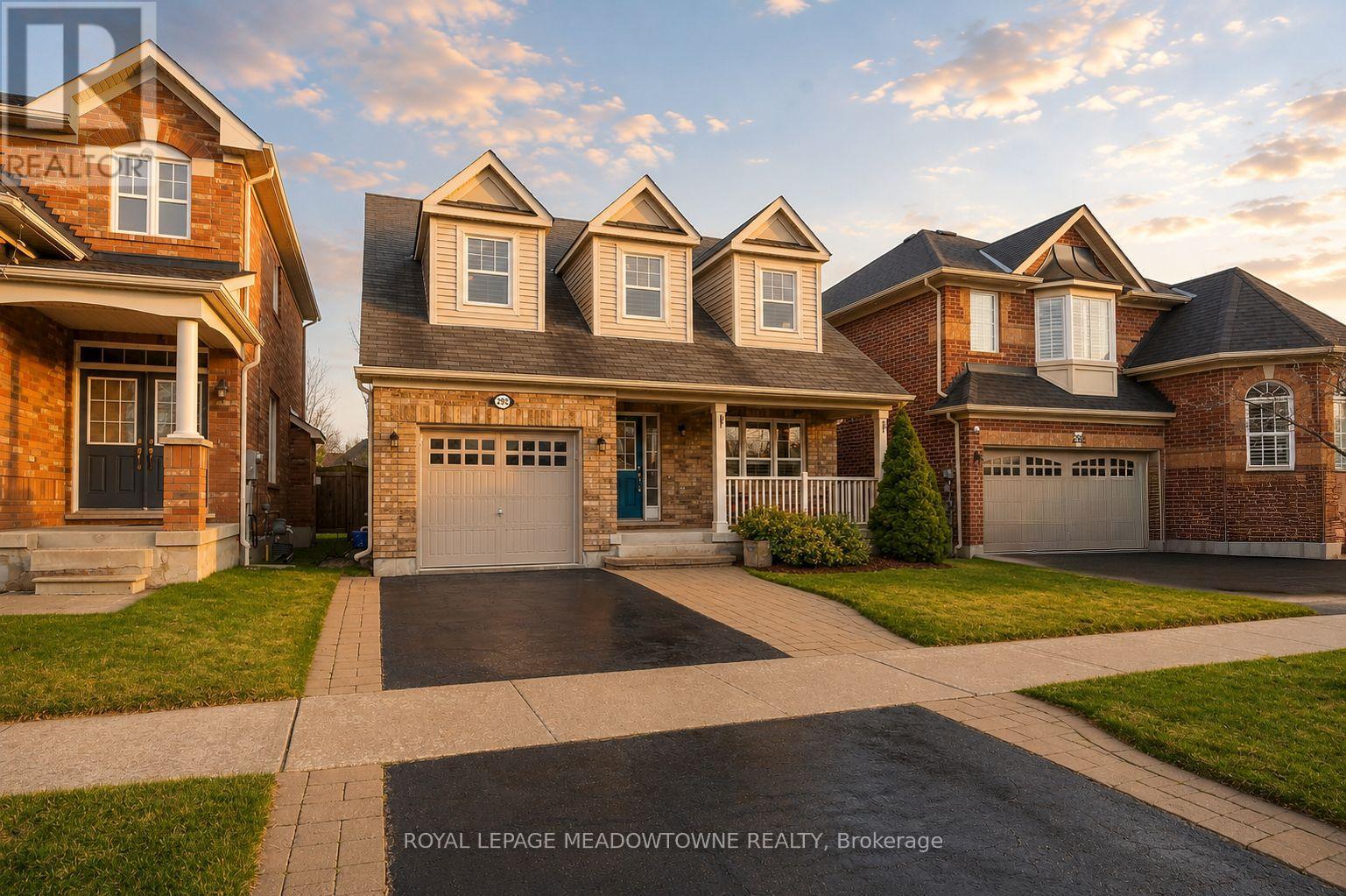 292 MCDOUGALL CROSS, Milton, Ontario