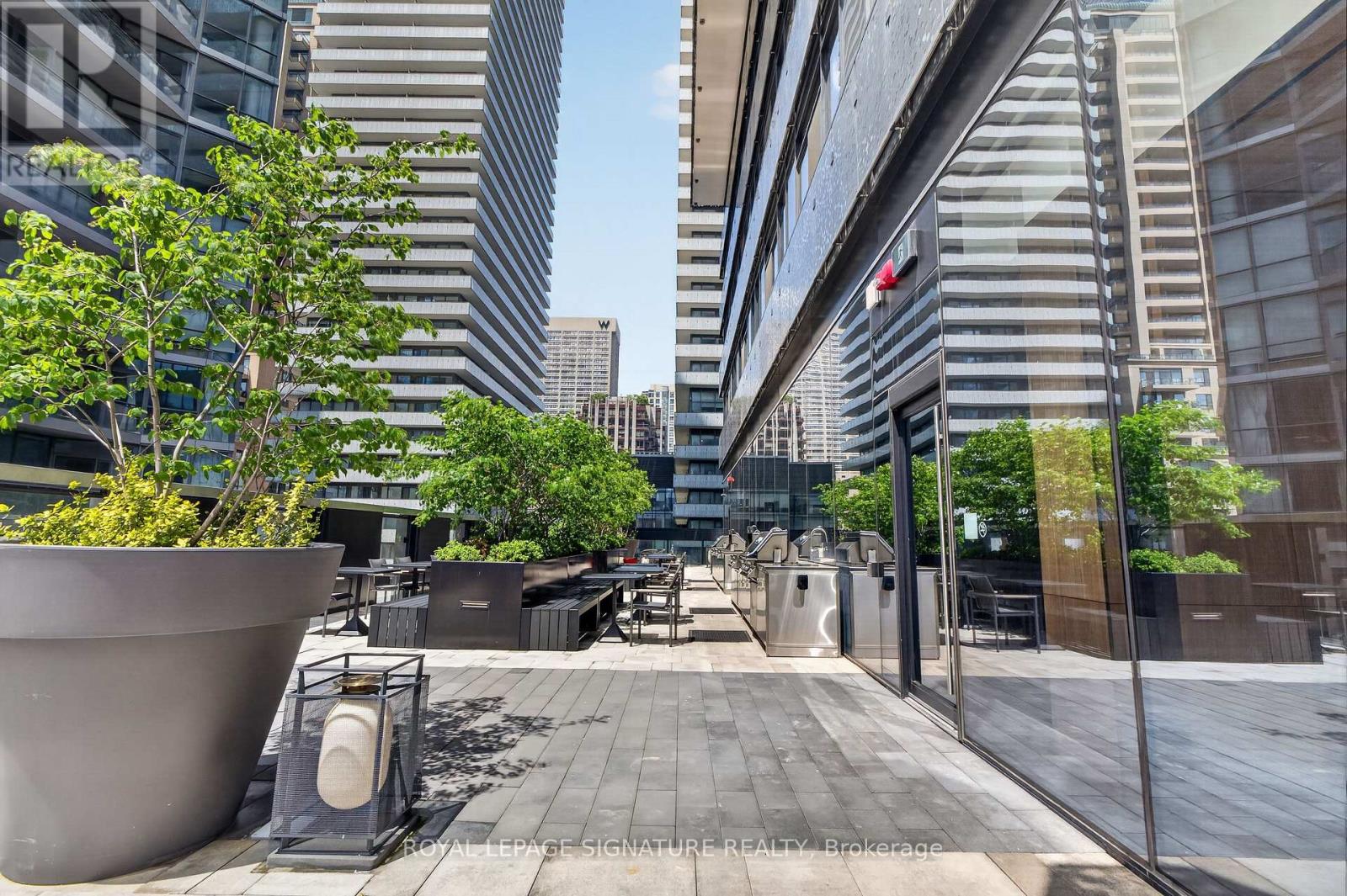 4303 - 55 Charles Street E, Toronto, Ontario  M4Y 0J1 - Photo 35 - C13439456