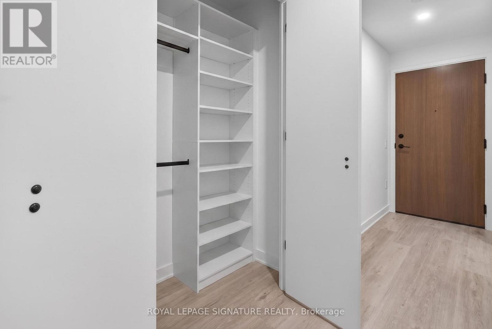 4303 - 55 Charles Street E, Toronto, Ontario  M4Y 0J1 - Photo 5 - C13439456