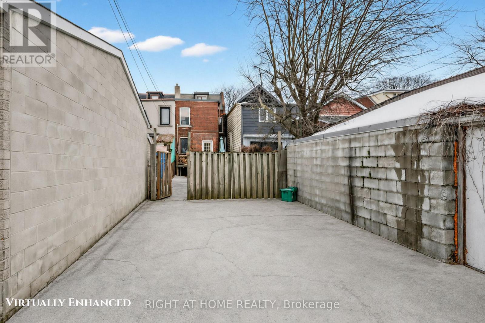 542 Crawford Street, Toronto, Ontario  M6G 3J8 - Photo 27 - C13439522