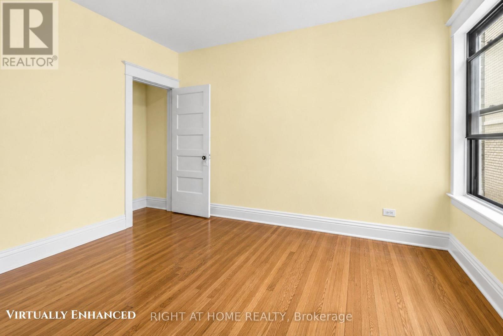 542 Crawford Street, Toronto, Ontario  M6G 3J8 - Photo 7 - C13439522
