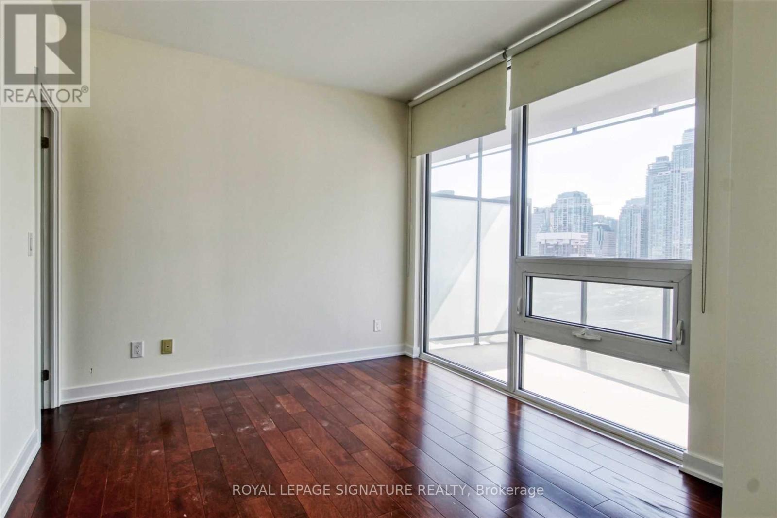 914 - 1 Market Street, Toronto, Ontario  M5E 0A2 - Photo 17 - C13439678