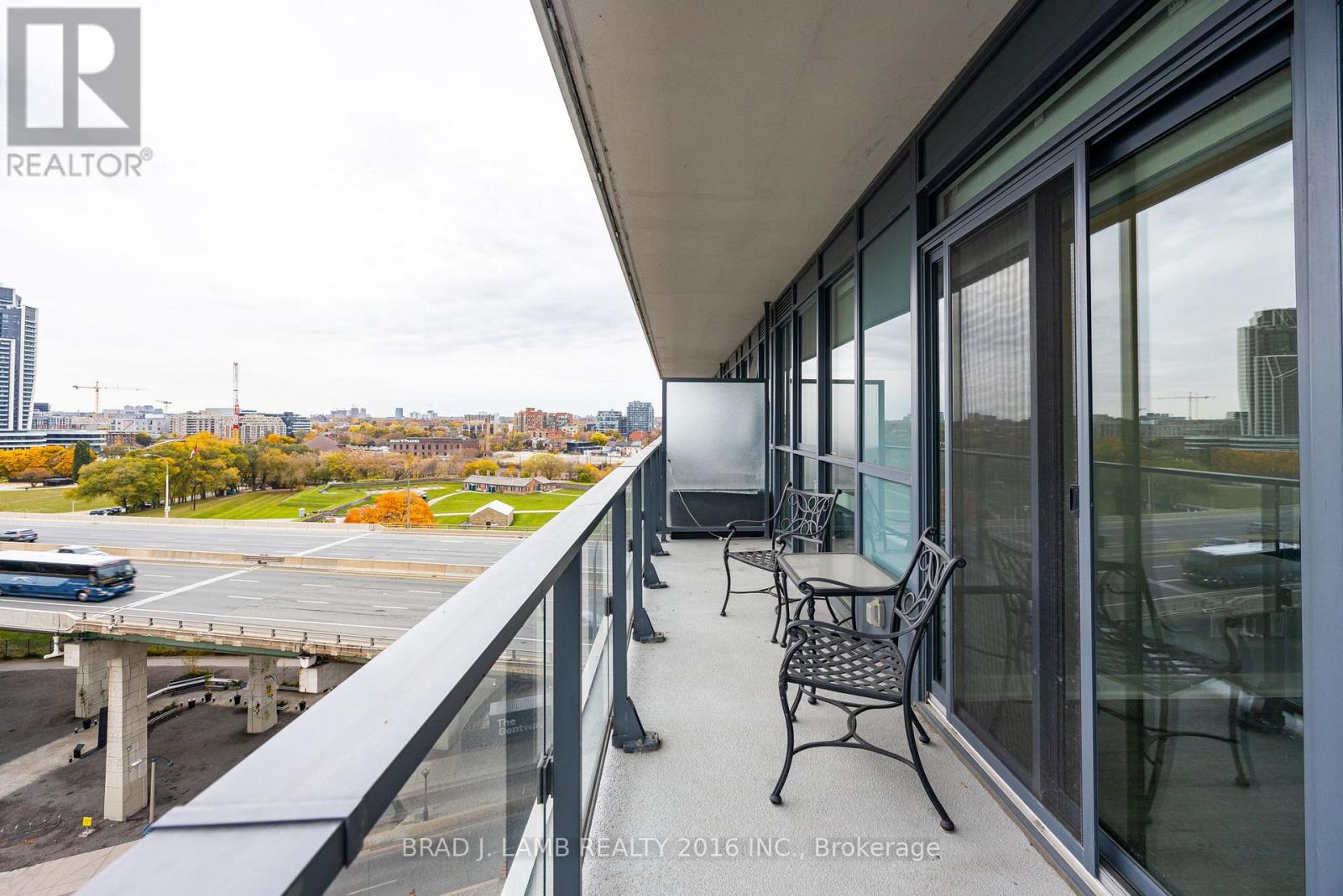 1209 - 50 Bruyeres Mews, Toronto, Ontario  M5V 0H8 - Photo 29 - C13439680