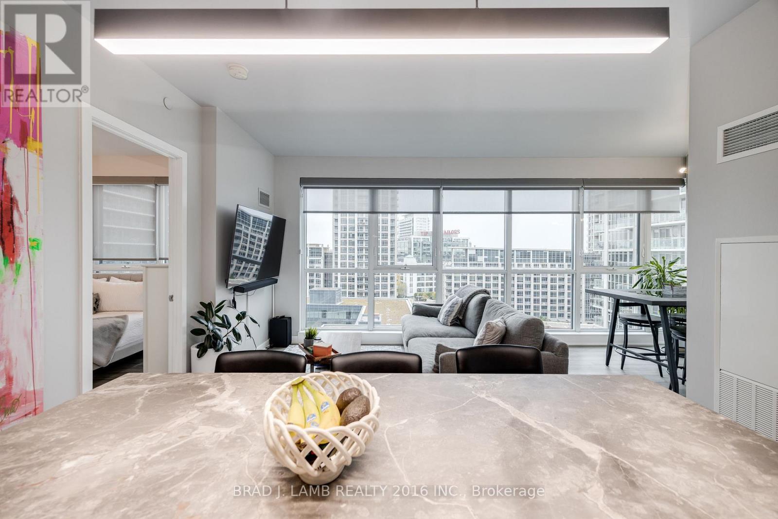 1209 - 50 Bruyeres Mews, Toronto, Ontario  M5V 0H8 - Photo 7 - C13439680