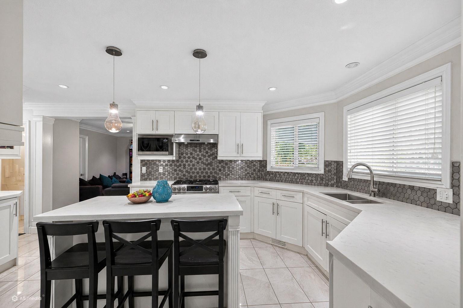 7325 123 Street, Surrey, British Columbia  V3W 9J2 - Photo 12 - R3135313