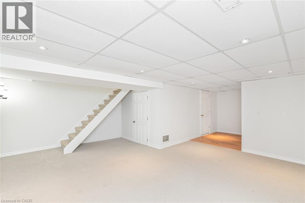 151 Gateshead Crescent Unit# 69, Stoney Creek, Ontario  L8G 3W1 - Photo 28 - 40836043