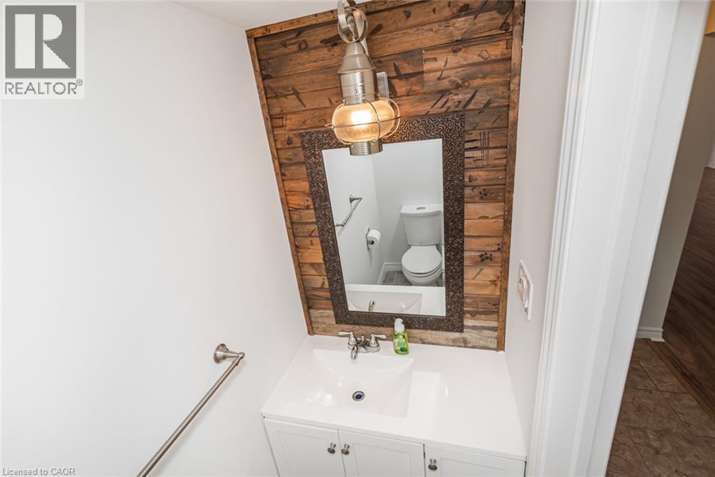 151 Gateshead Crescent Unit# 69, Stoney Creek, Ontario  L8G 3W1 - Photo 15 - 40836043