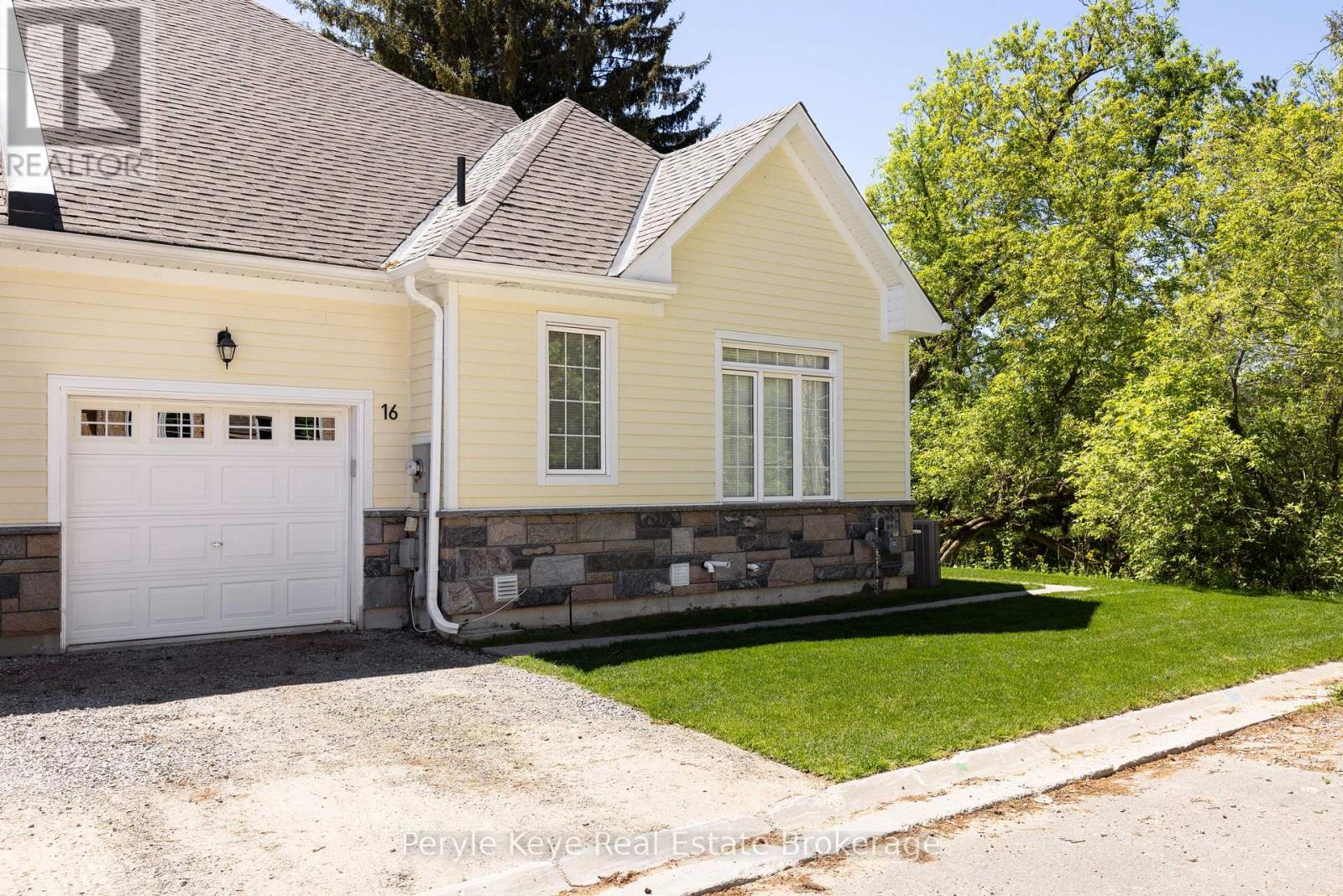 16 Leeds Court, Bracebridge (Monck (Bracebridge)), Ontario  P1L 0B7 - Photo 49 - X12879084