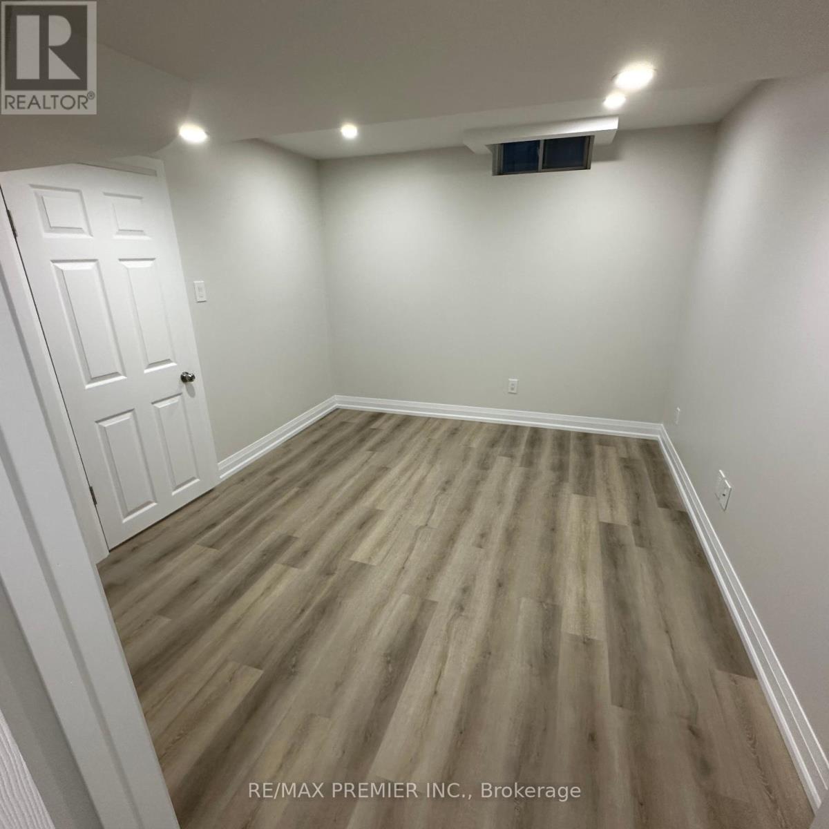 Basement - 10 Ancon Road, Vaughan, Ontario  L4H 2B1 - Photo 8 - N13439536