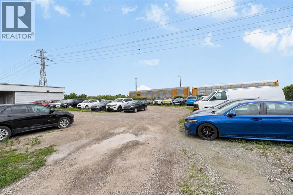 986 Tecumseh Road West, Windsor, Ontario  N8X 2A8 - Photo 11 - 26013981