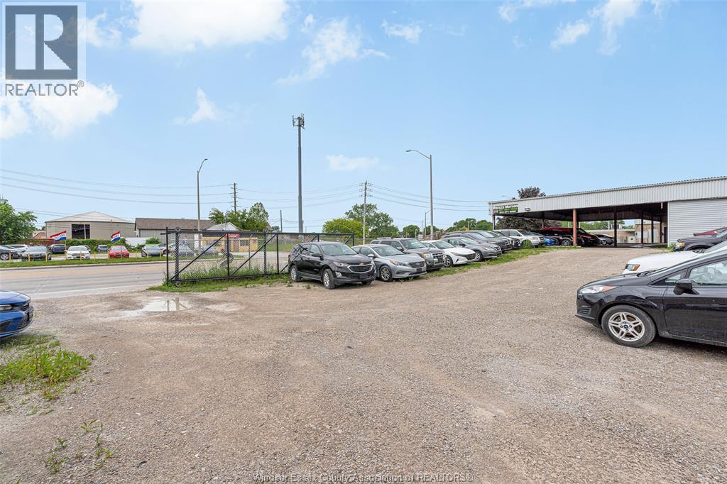 986 Tecumseh Road West, Windsor, Ontario  N8X 2A8 - Photo 12 - 26013981