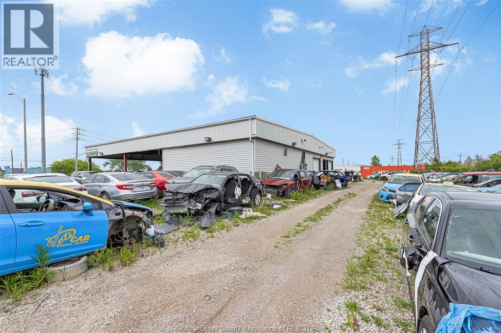 986 Tecumseh Road West, Windsor, Ontario  N8X 2A8 - Photo 18 - 26013981