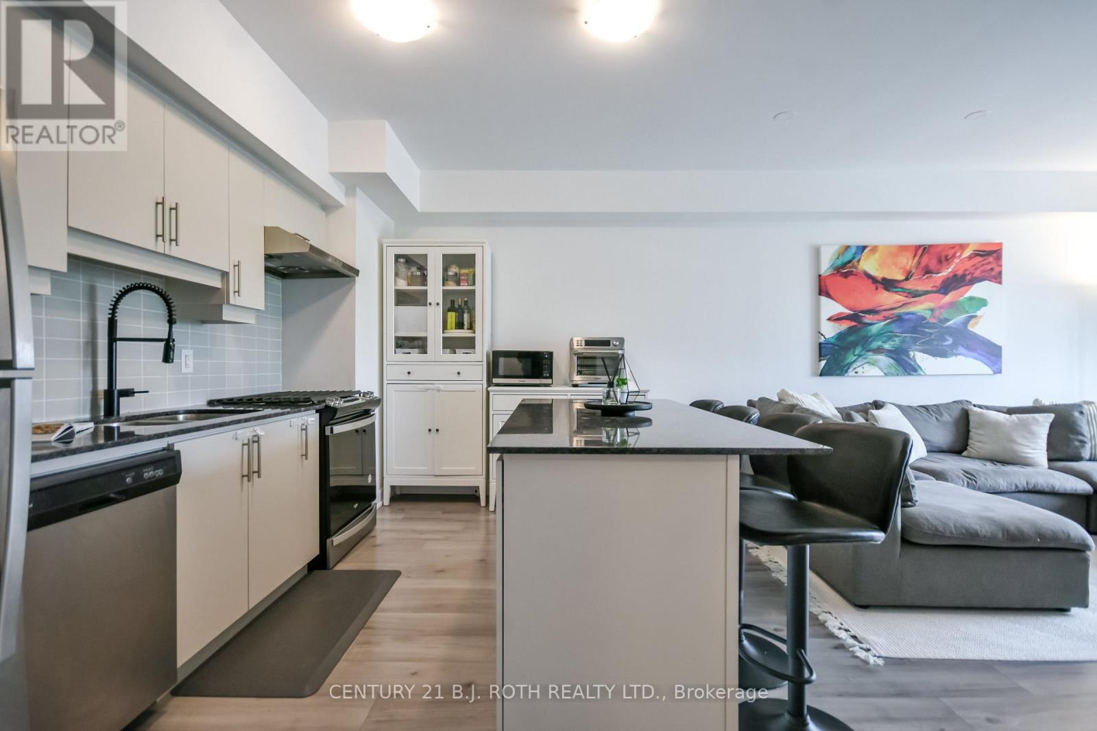 604 - 8 Culinary Lane, Barrie, Ontario  L9J 0T2 - Photo 7 - S13439380