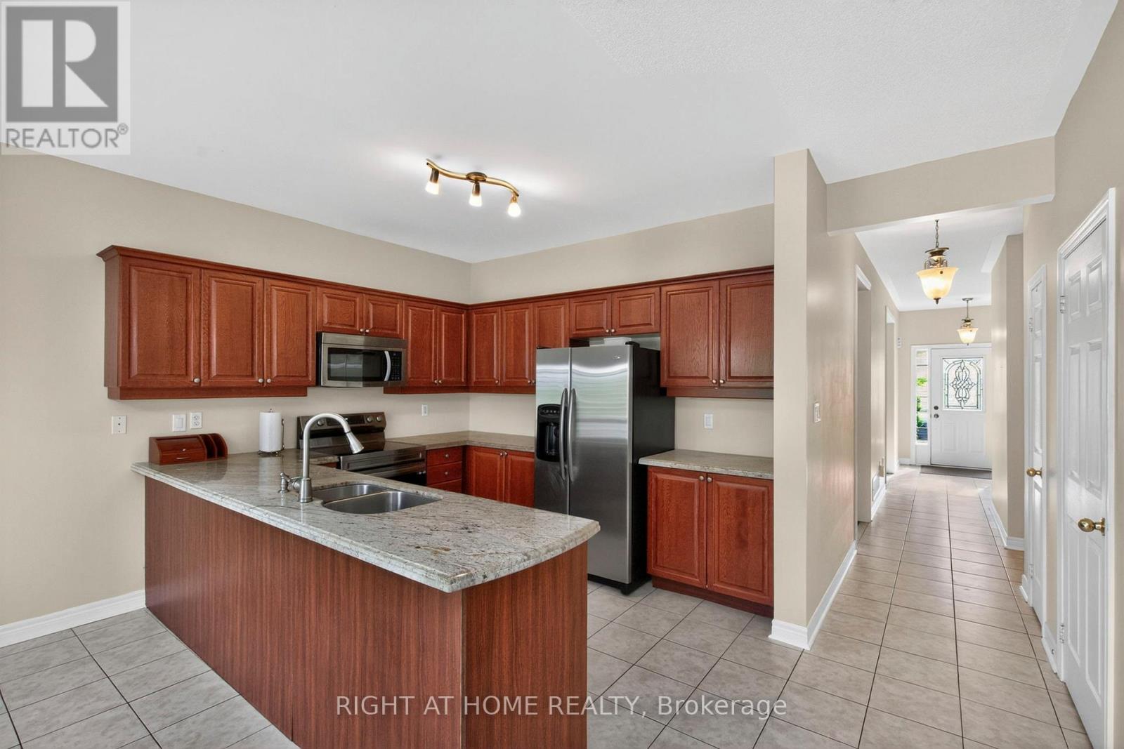 13 Thrushwood Drive, Barrie (400 West), Ontario  L4N 0Z1 - Photo 17 - S13439454